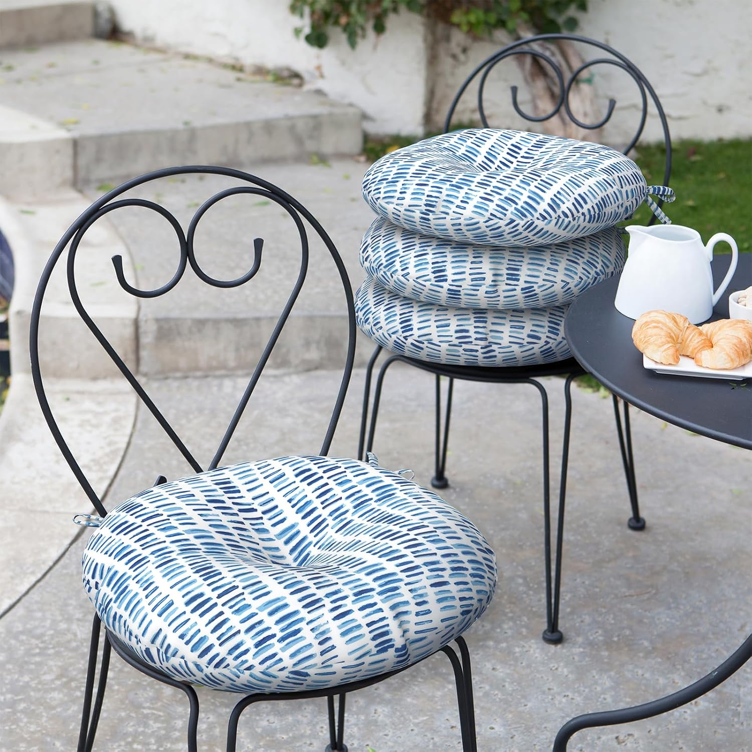 LVTXIII Outdoor Seat Cushions Patio Chair Pads with Ties, Round Bistro Chair Cushions for Home Office and Patio Garden Furniture Decoration 15"x15"x4", Set of 2, Pebble Blue